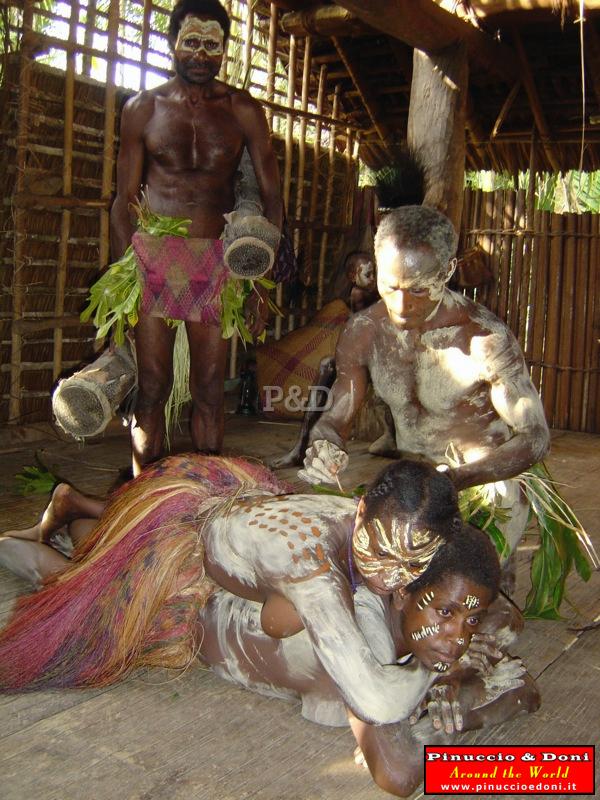 Papua Sepik and Blackwater River (Karavari Timbunke) - 028.jpg